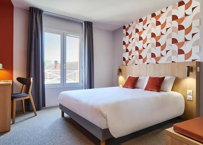 Originals Boutique, Hotel Larivaut, Puy-Guillaume